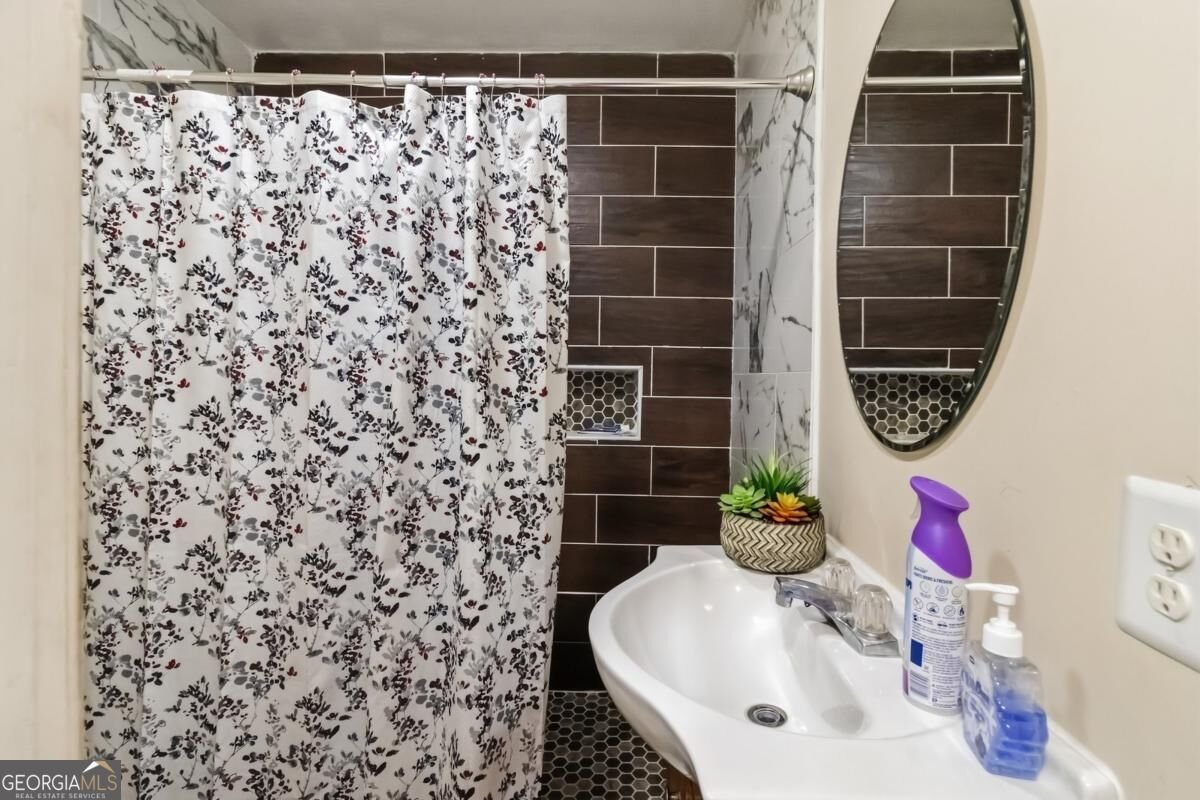 1594 Dellwood Circle Morrow - Photo 10