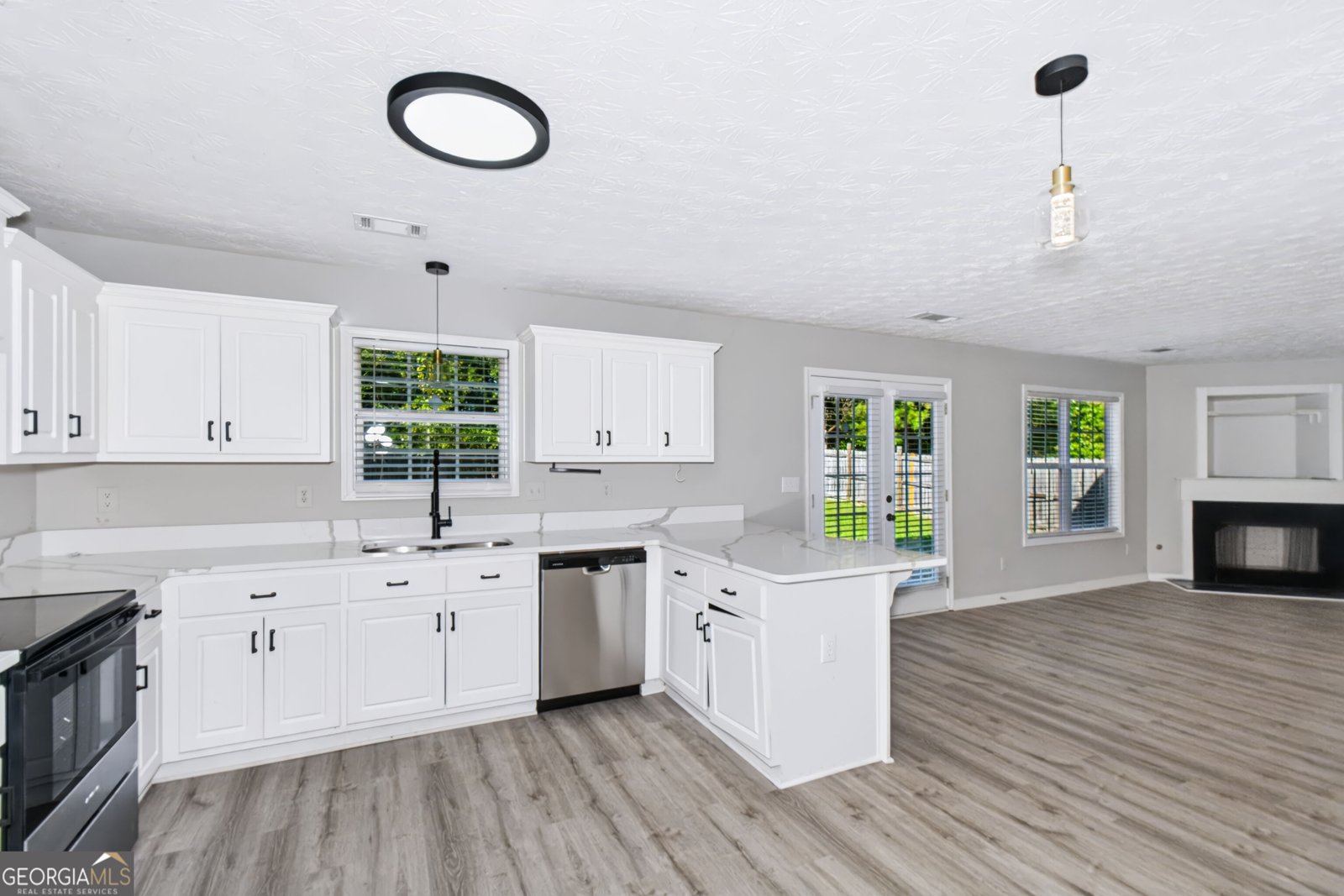 281 Shadowbrooke Drive Loganville - Photo 12