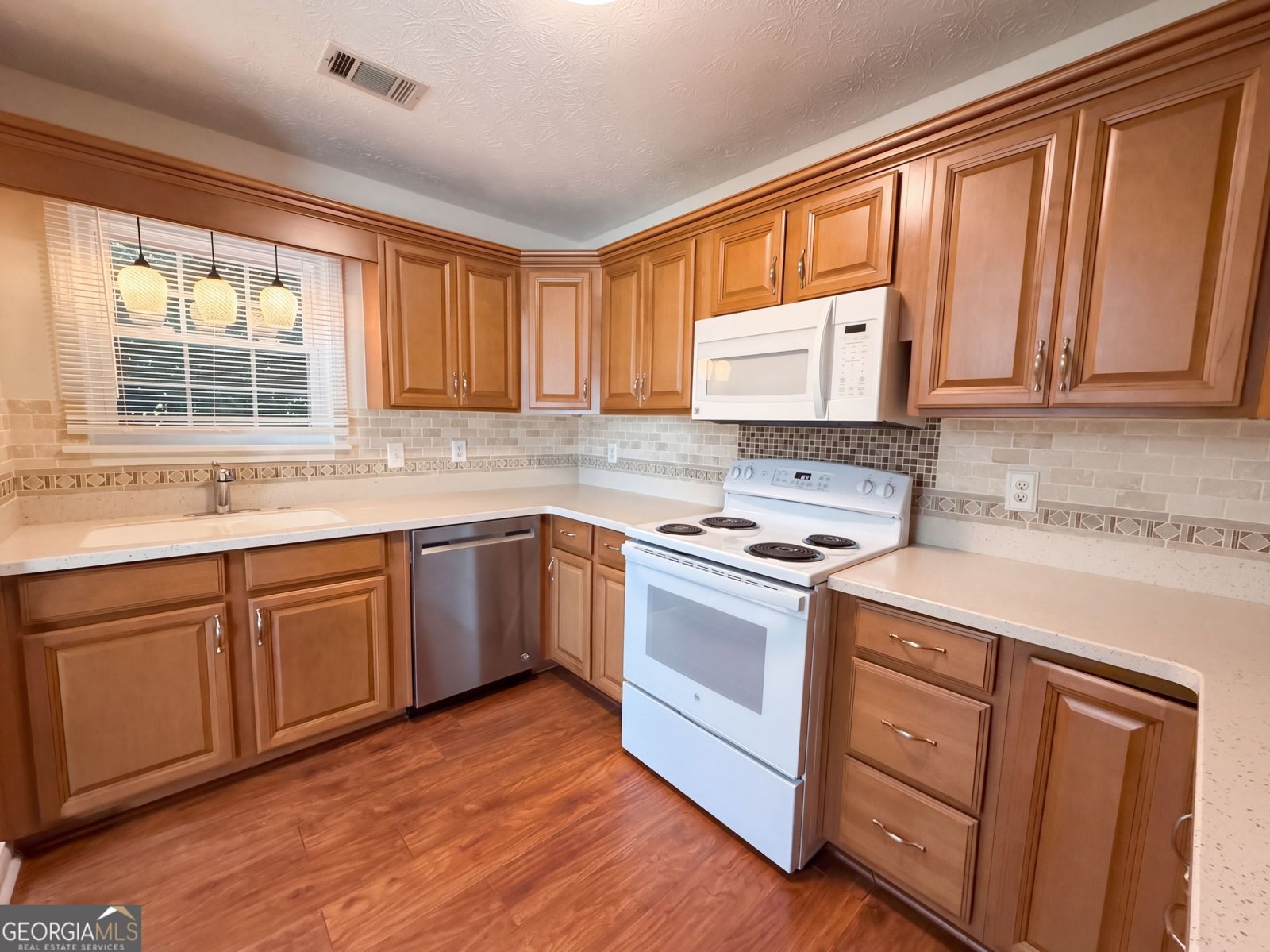 3040 Raymonds Court Loganville - Photo 6