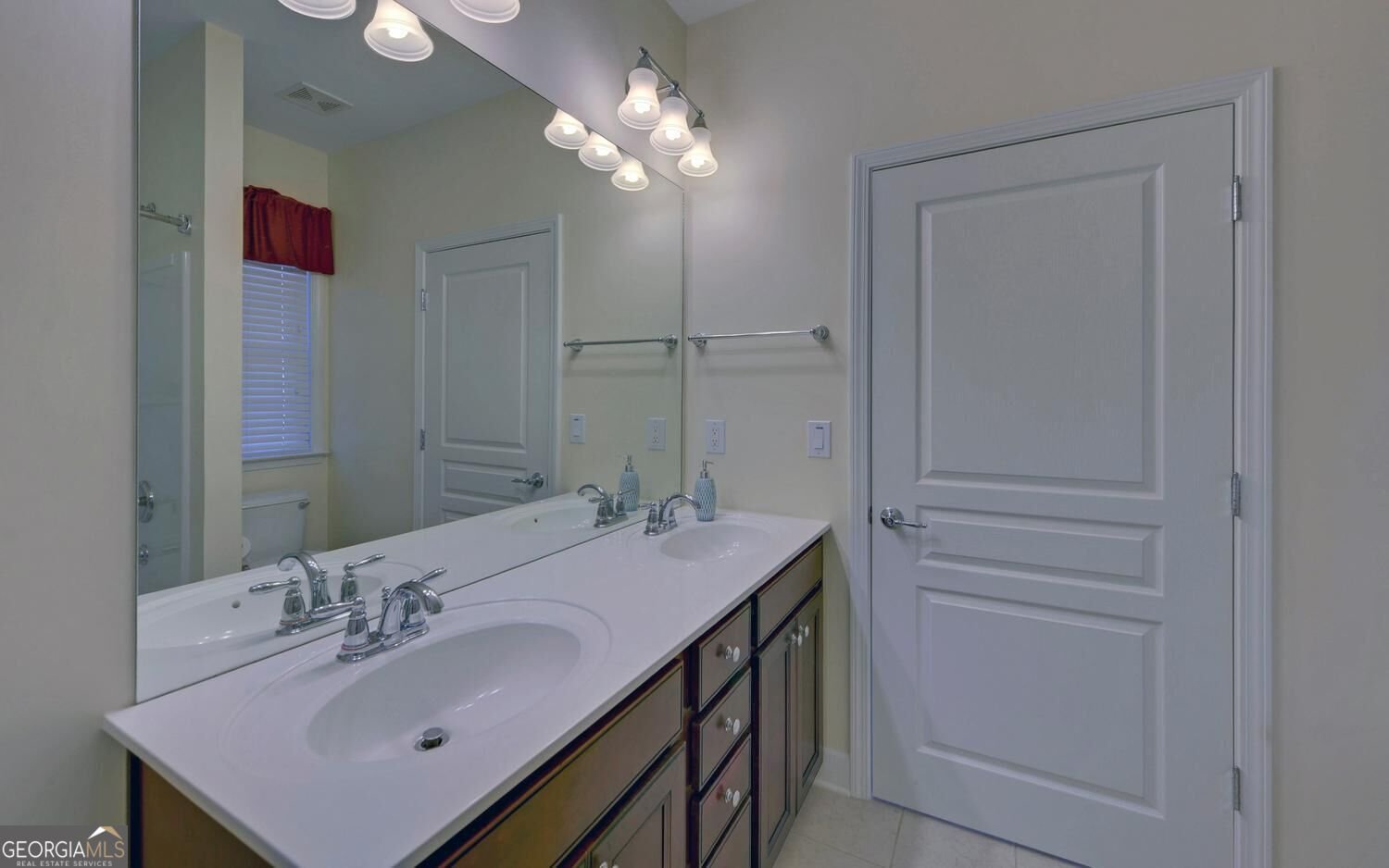 6537 Autumn  Crest Lane Hoschton - Photo 33