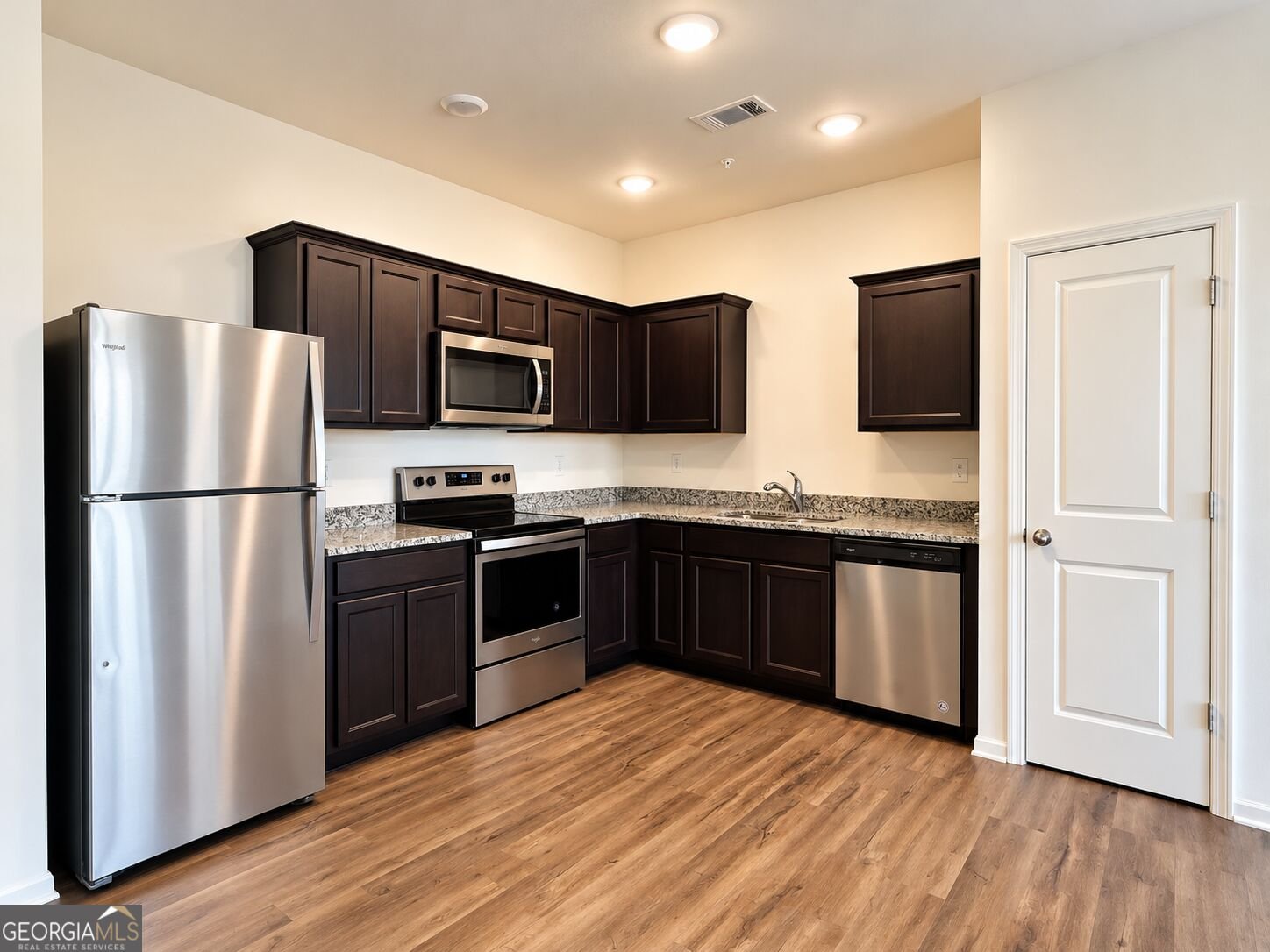 11903 Fuller Street Hampton - Photo 7
