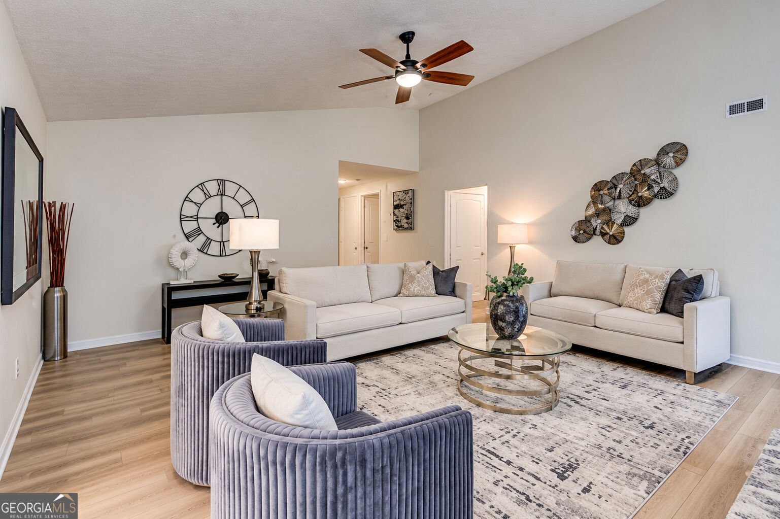 282 Park Ridge Court Riverdale - Photo 2