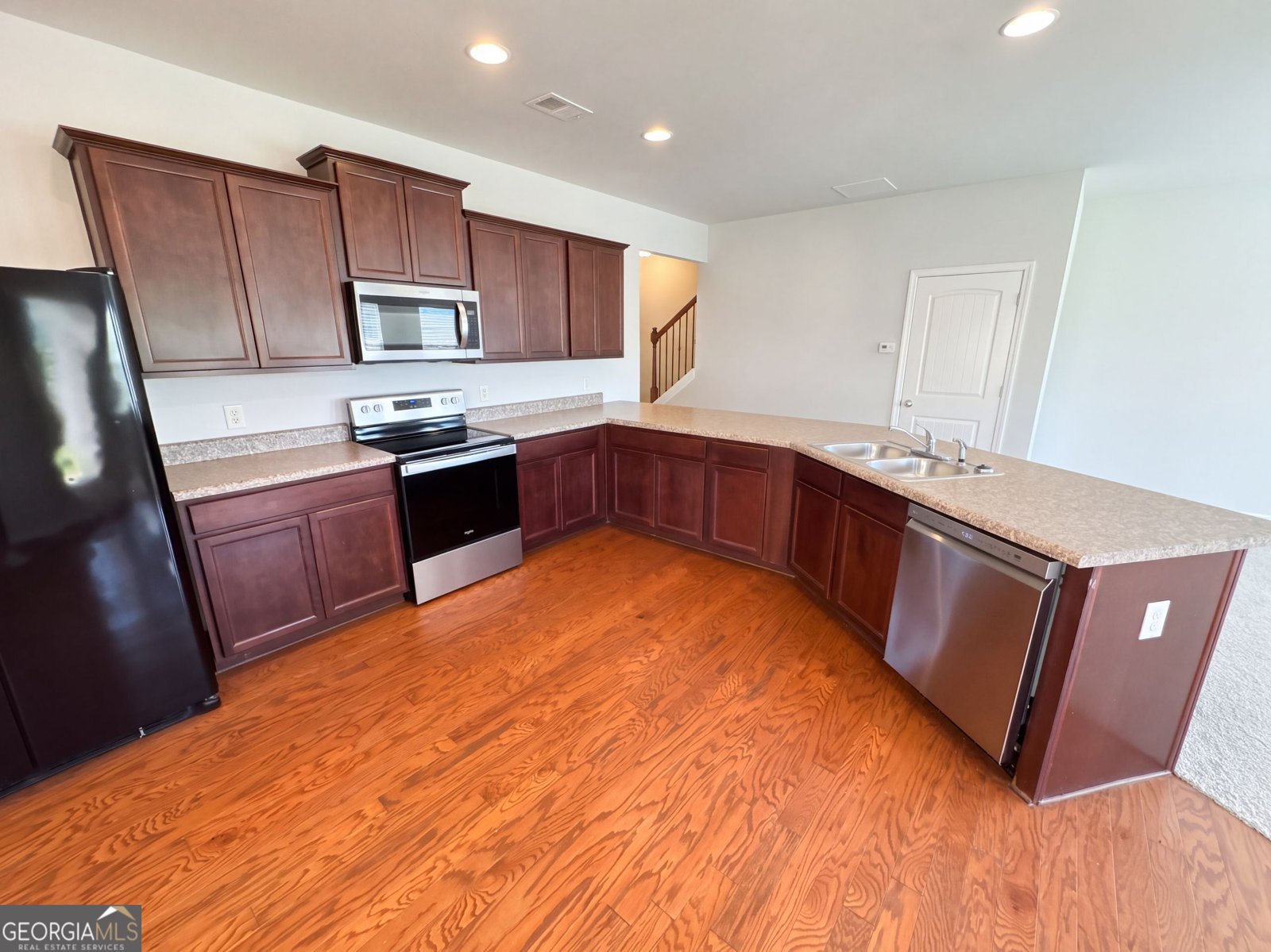 35 Samuel Way Cartersville - Photo 8