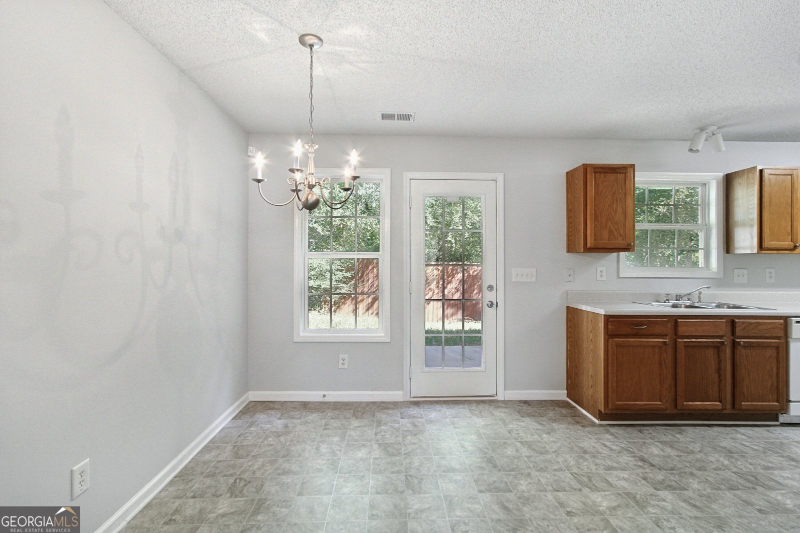 273 Rosemont Court Hiram - Photo 8