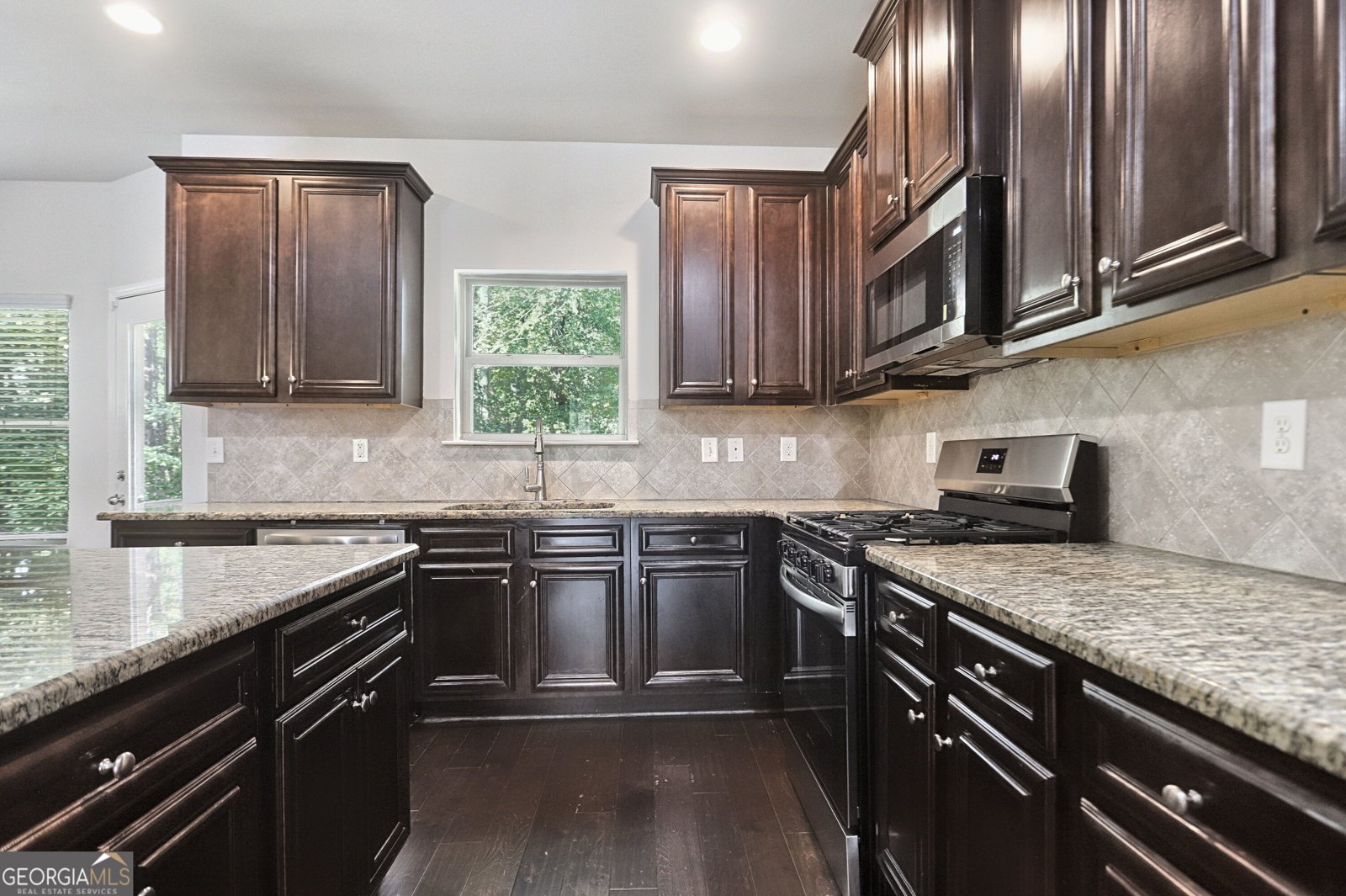 996 Spanish Moss Trail Loganville - Photo 44