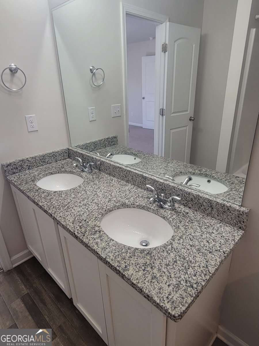 106 Sarah Lane Lagrange - Photo 13