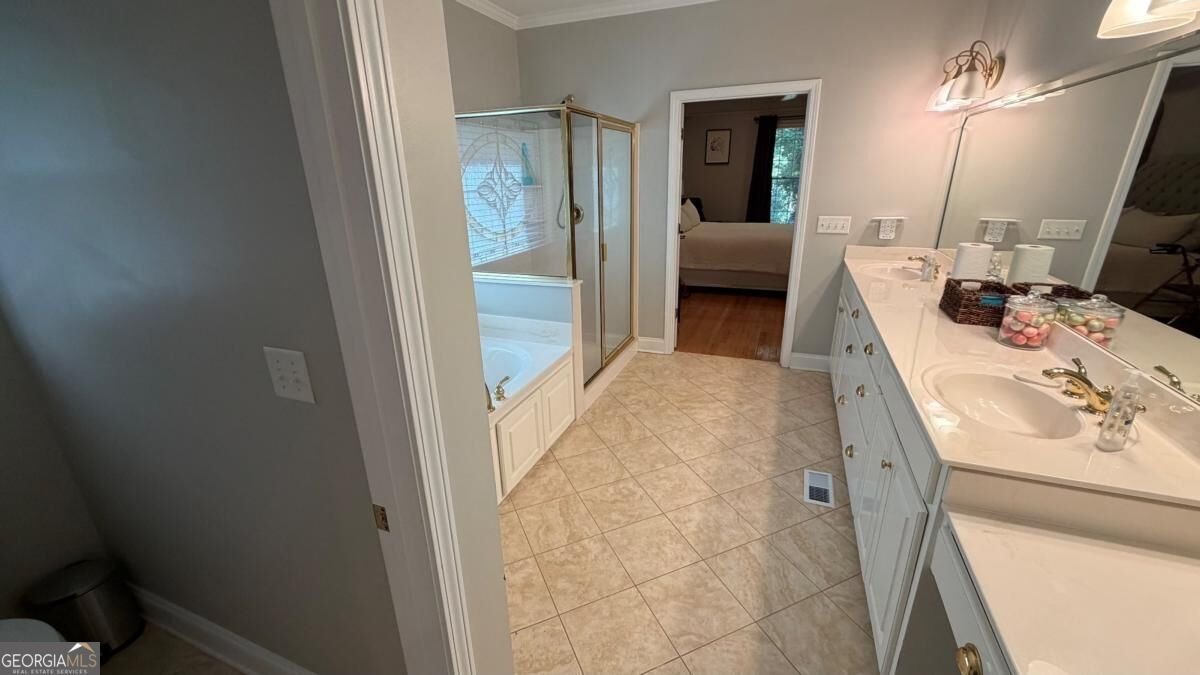 205 River Oaks Drive Lagrange - Photo 34