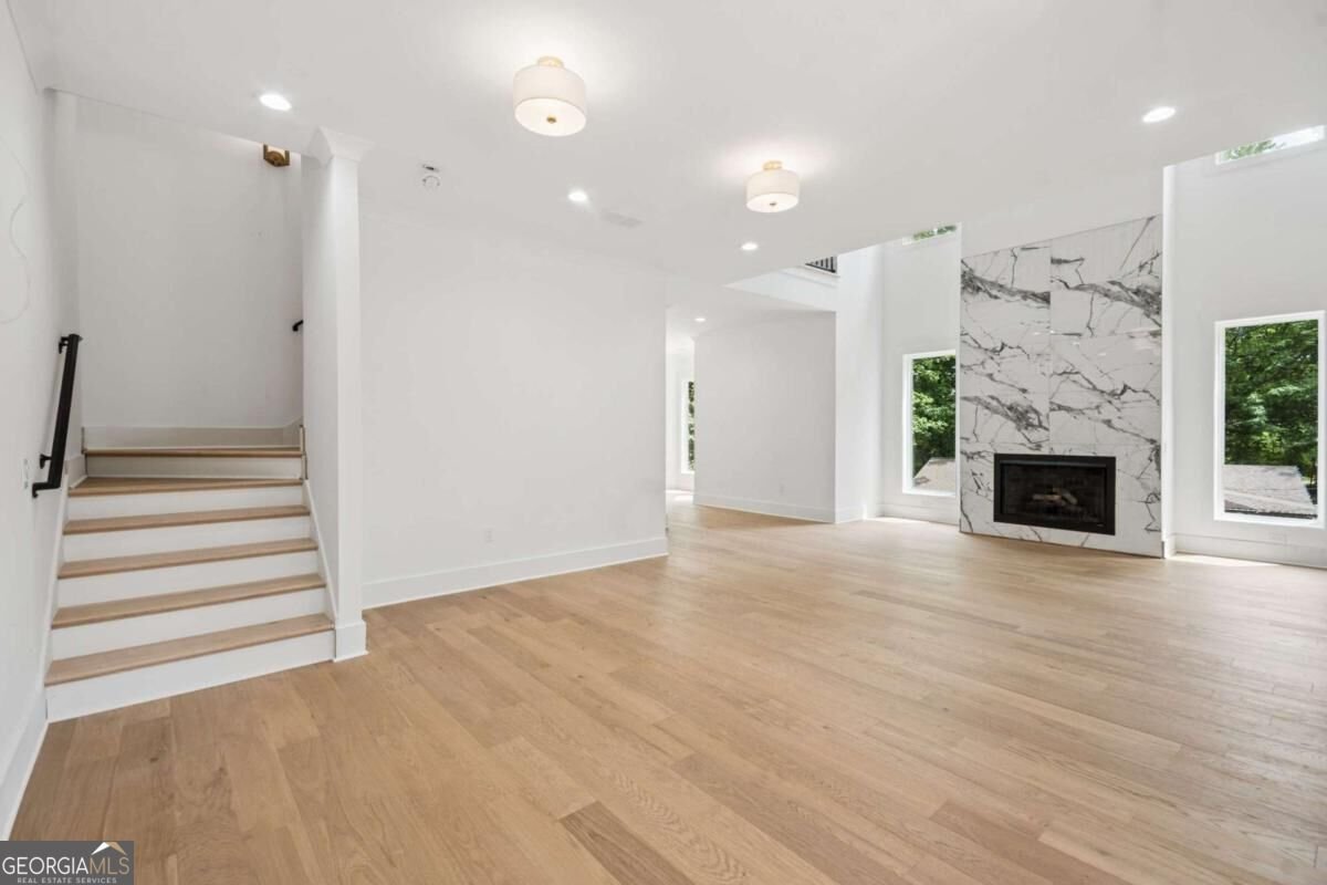 10745 Waters Road Alpharetta - Photo 13