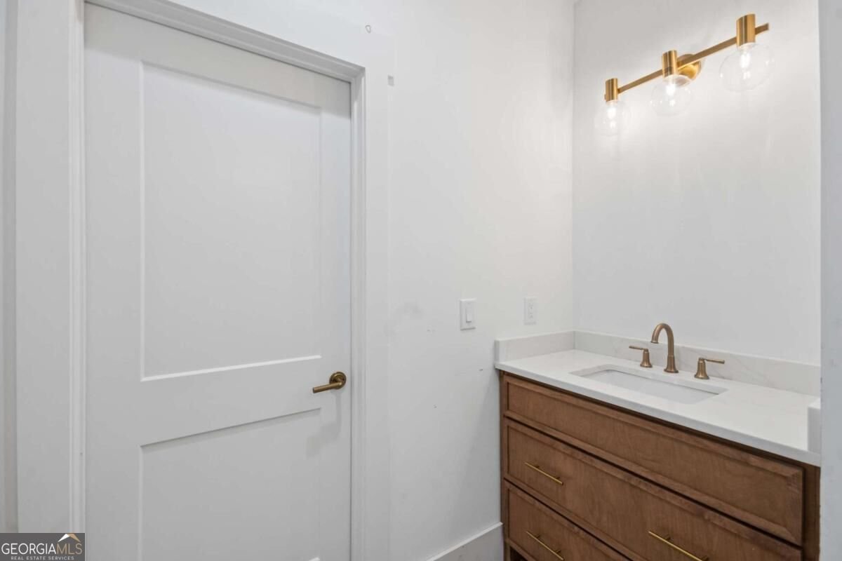 10745 Waters Road Alpharetta - Photo 32