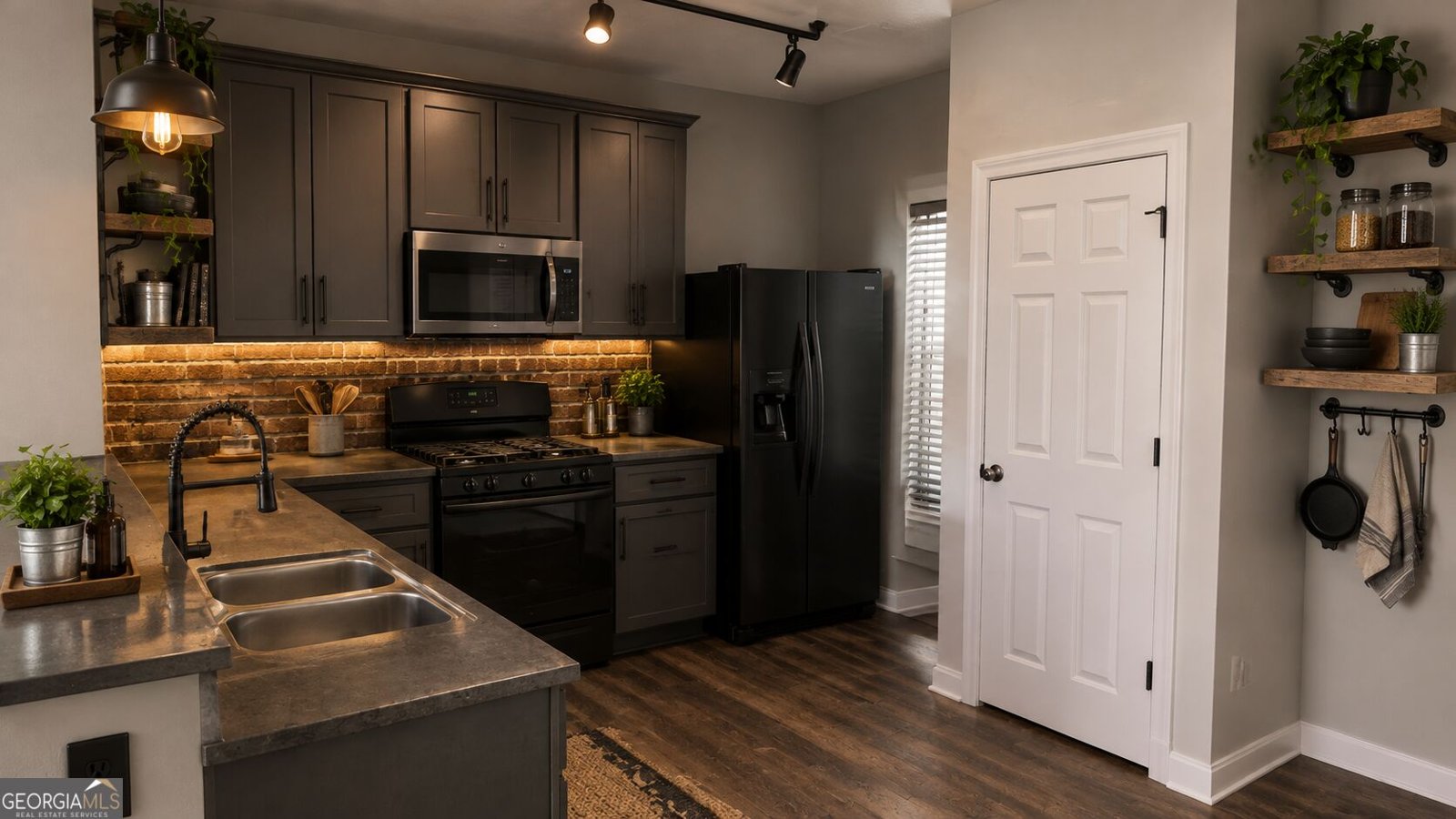 4382 Stone Gate Way East Point - Photo 6