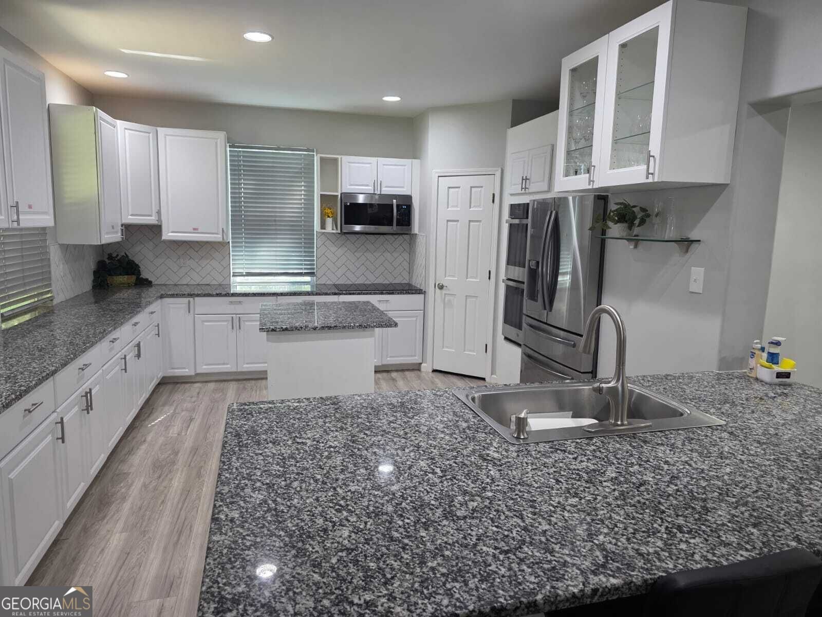 3944 Thornhill Drive Lilburn - Photo 17