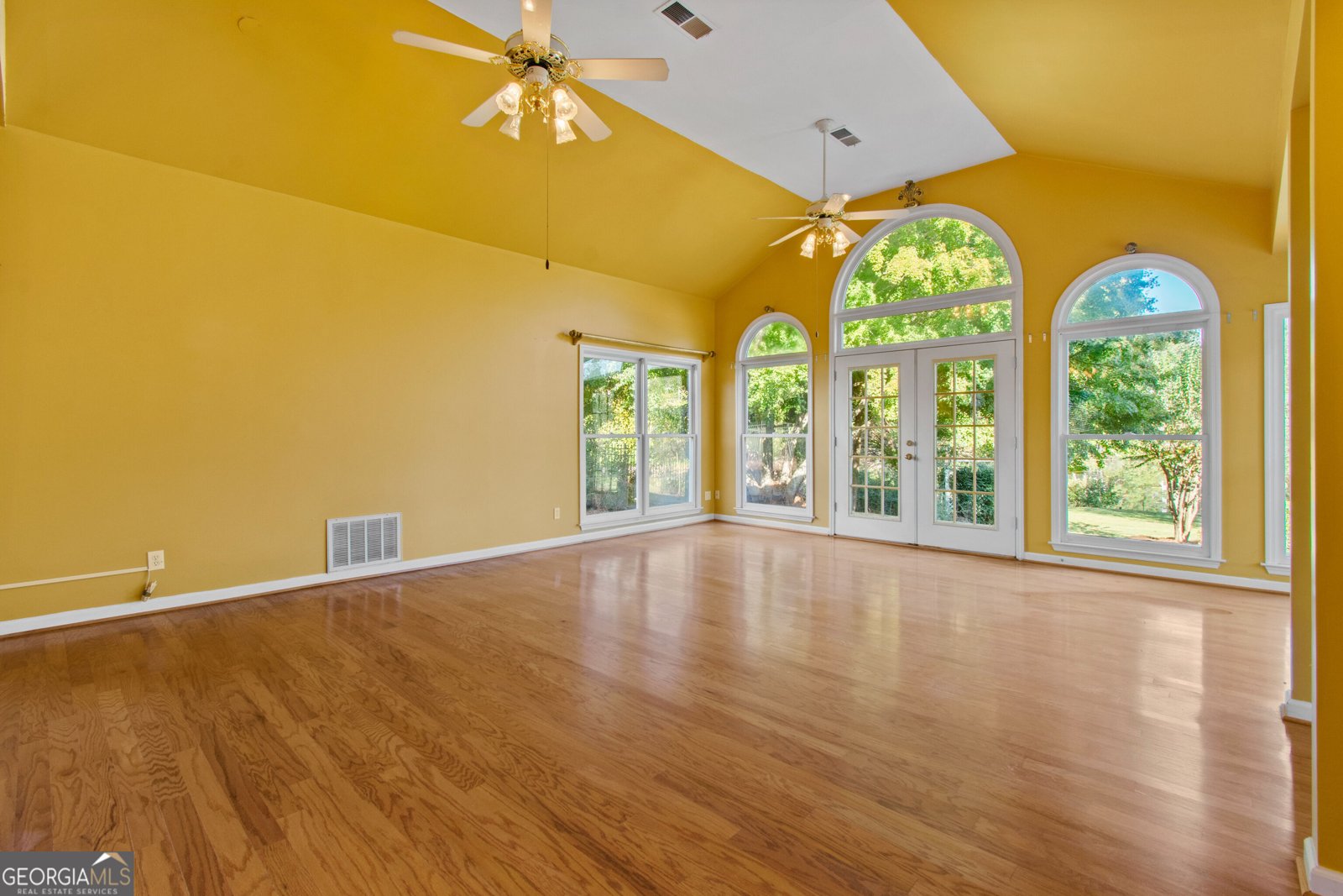231 Saint Martin Drive Suwanee - Photo 20