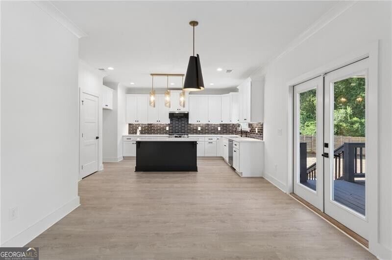 2425 Elmwood Circle Atlanta - Photo 14