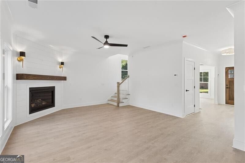 2425 Elmwood Circle Atlanta - Photo 18