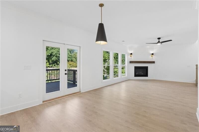 2425 Elmwood Circle Atlanta - Photo 19