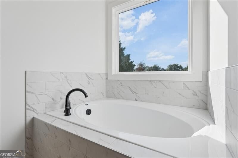 2425 Elmwood Circle Atlanta - Photo 26
