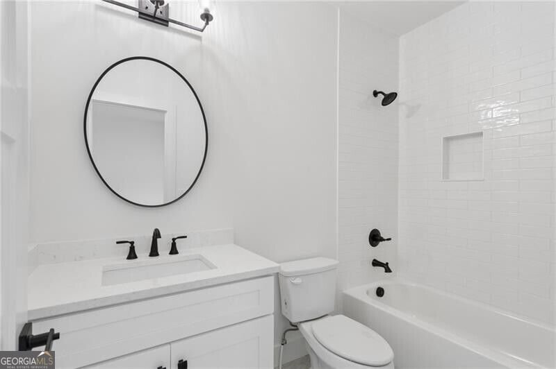 2425 Elmwood Circle Atlanta - Photo 30