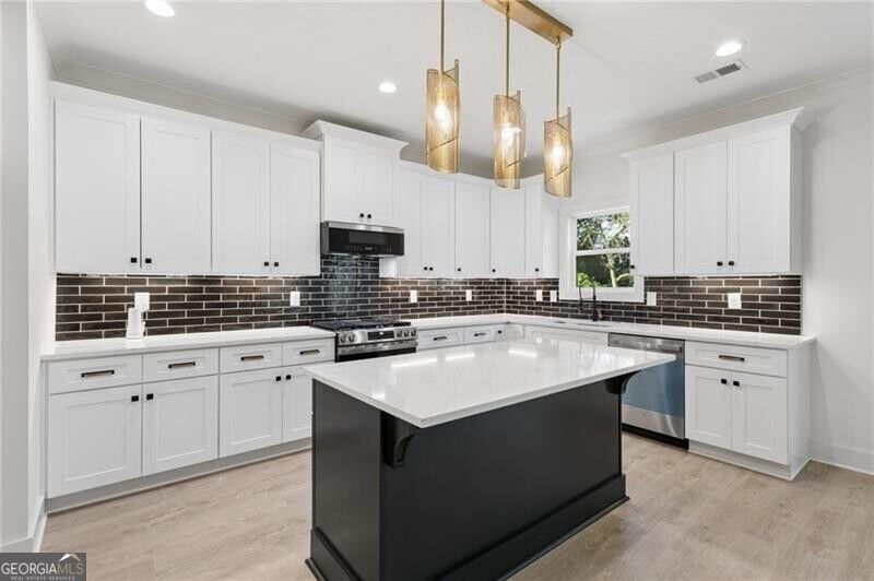 2425 Elmwood Circle Atlanta - Photo 8