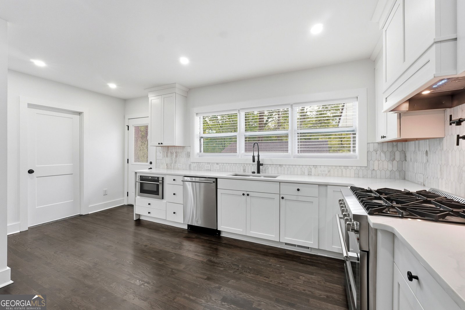 2304 Rugby Lane College Park - Photo 9