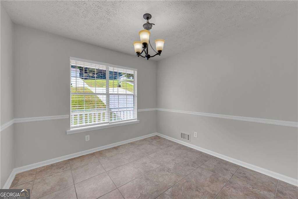 1450 Timber Walk Drive Loganville - Photo 8