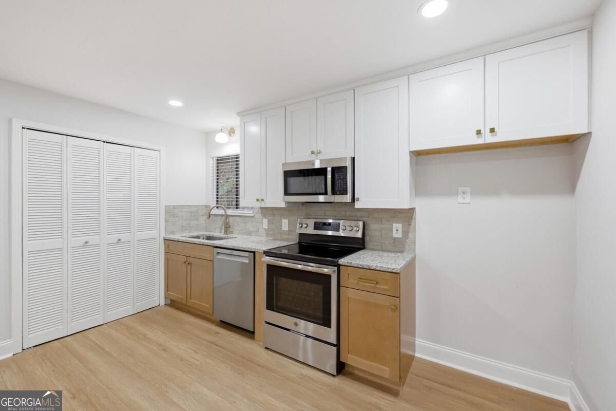 9060 Ruby Lane Gainesville - Photo 11