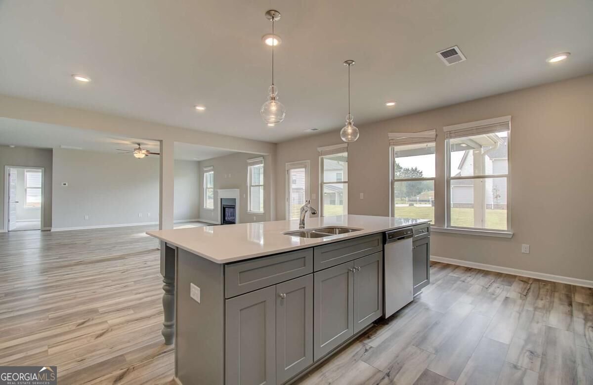 408 Sheridan Drive Stockbridge - Photo 10