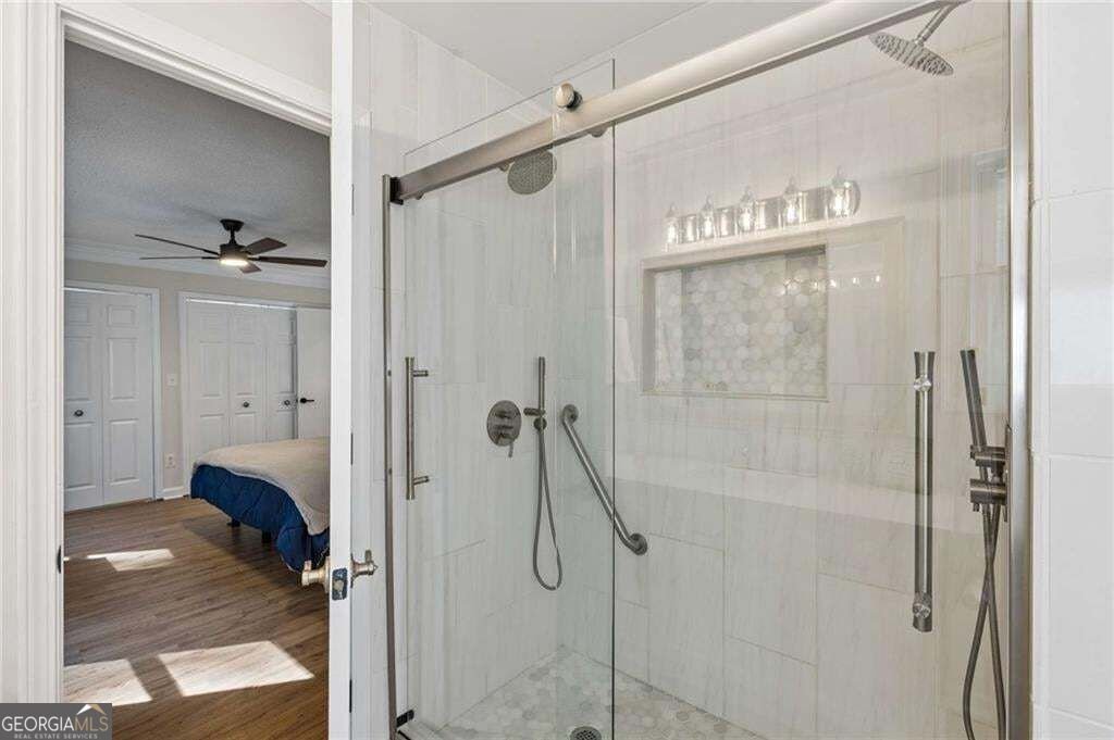 107 Emerald Cove Drive Woodstock - Photo 18