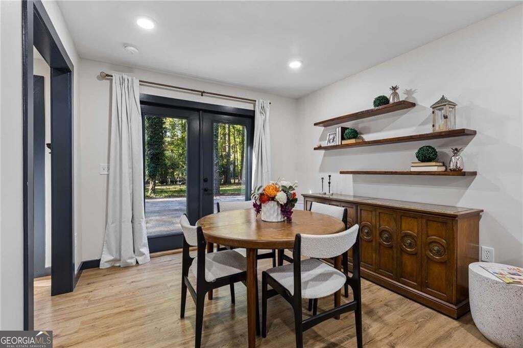 107 Emerald Cove Drive Woodstock - Photo 32