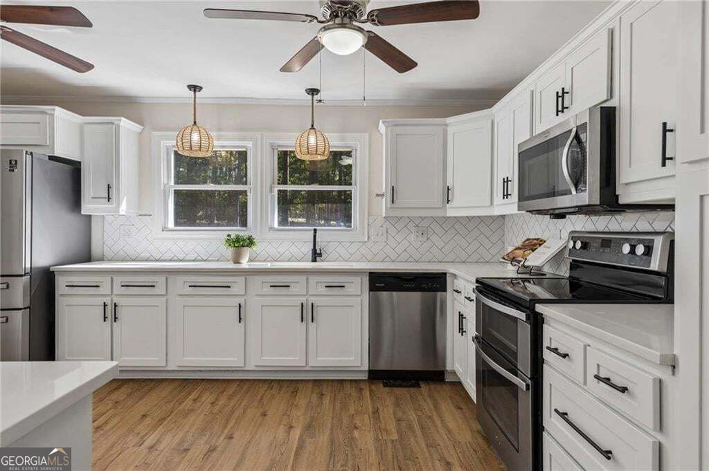 107 Emerald Cove Drive Woodstock - Photo 8