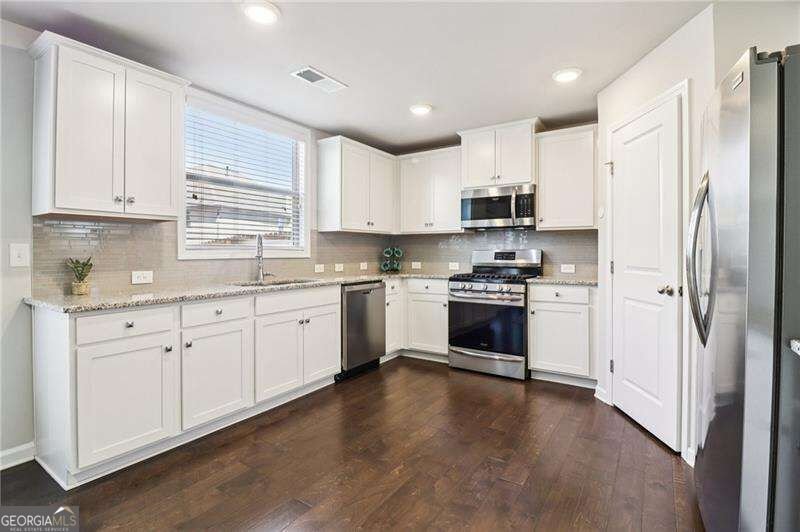 2966 Cove View Court Dacula - Photo 7