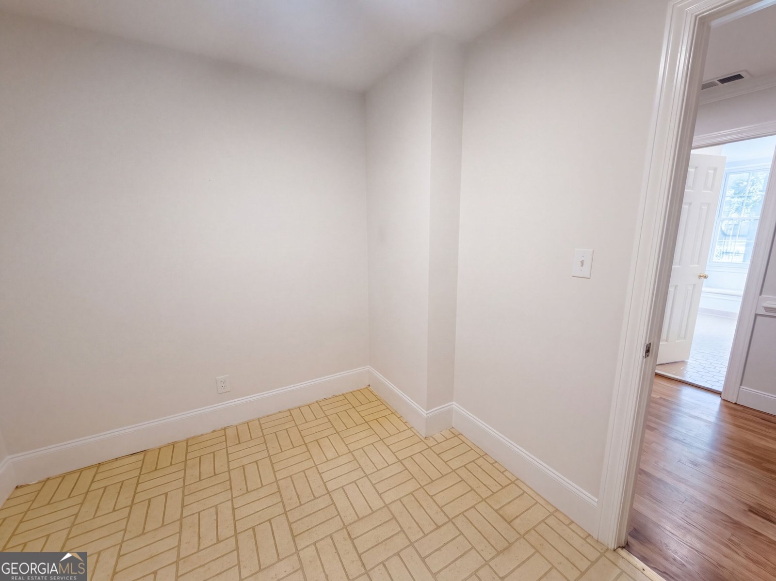 8617 Shore Drive Jonesboro - Photo 38
