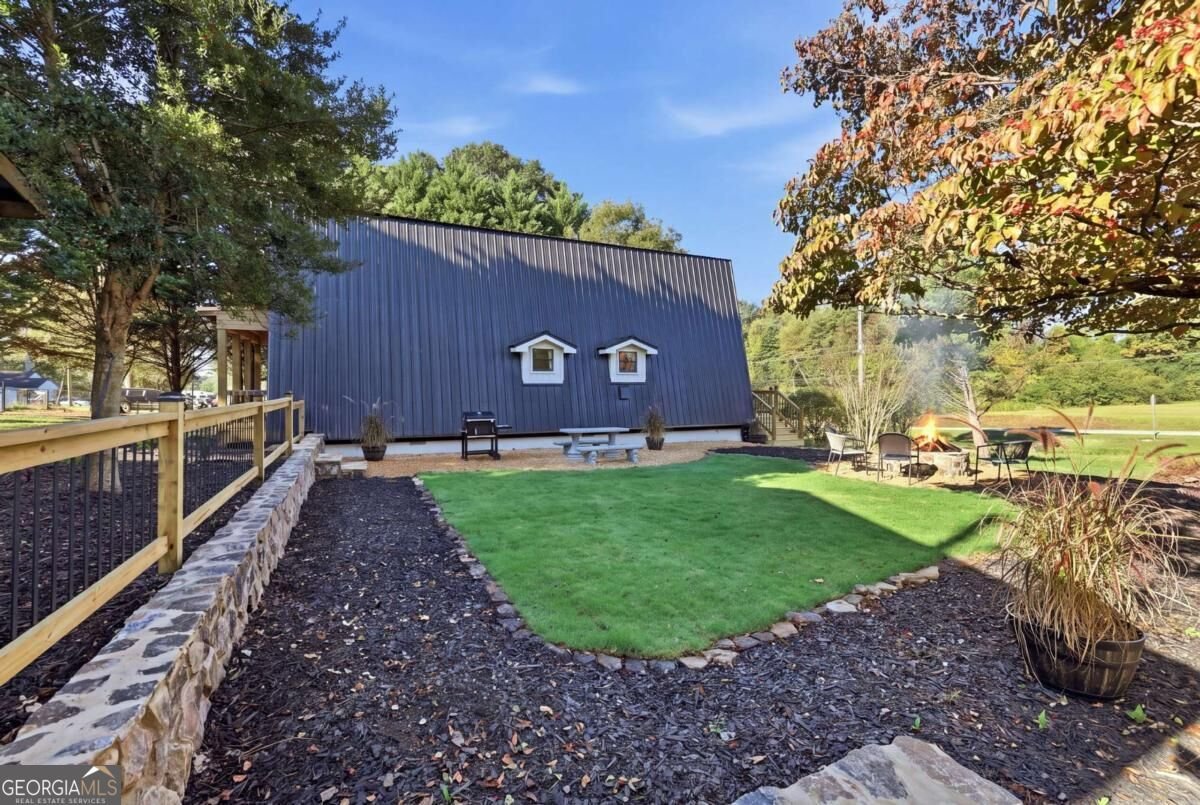 375 Wilbanks Street Baldwin - Photo 33