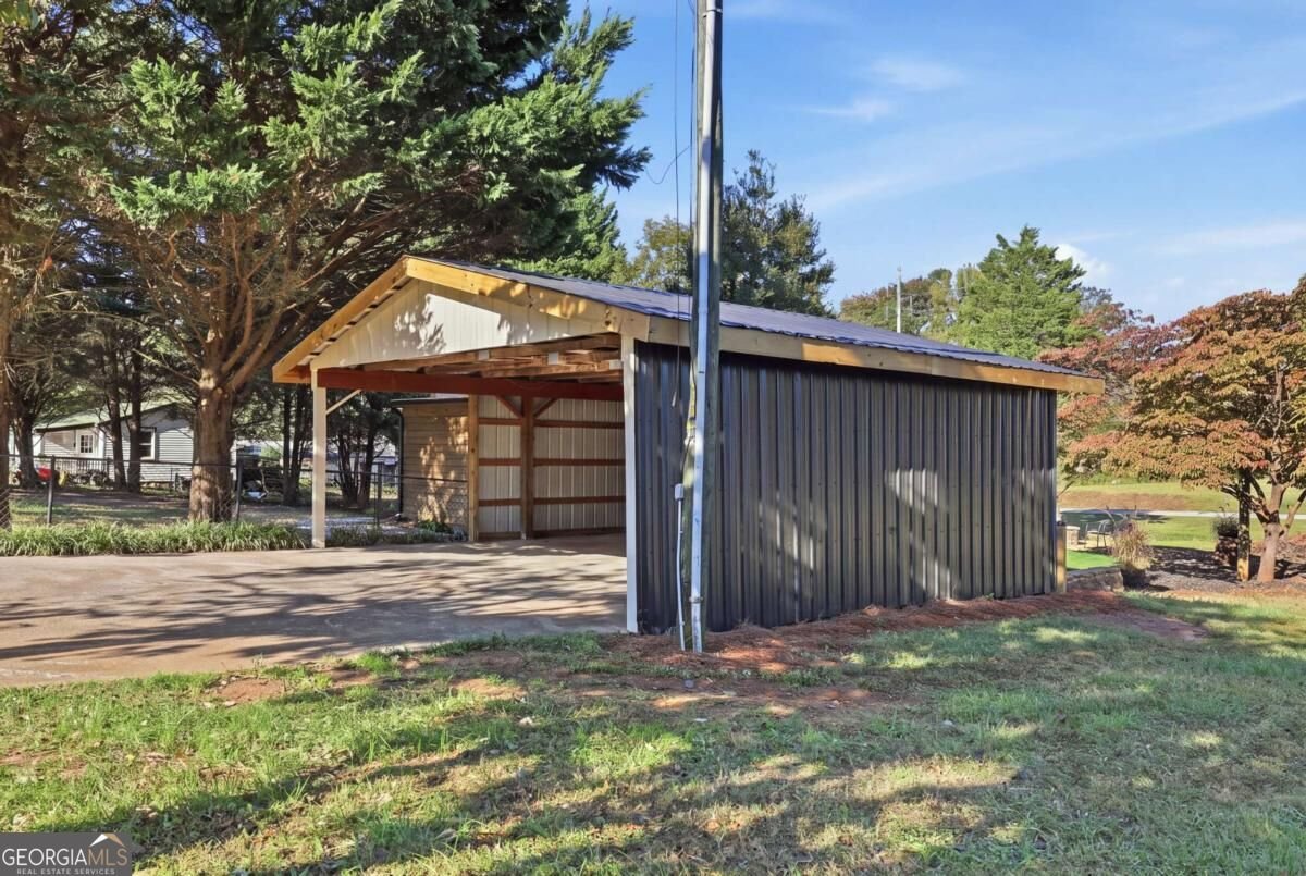 375 Wilbanks Street Baldwin - Photo 38