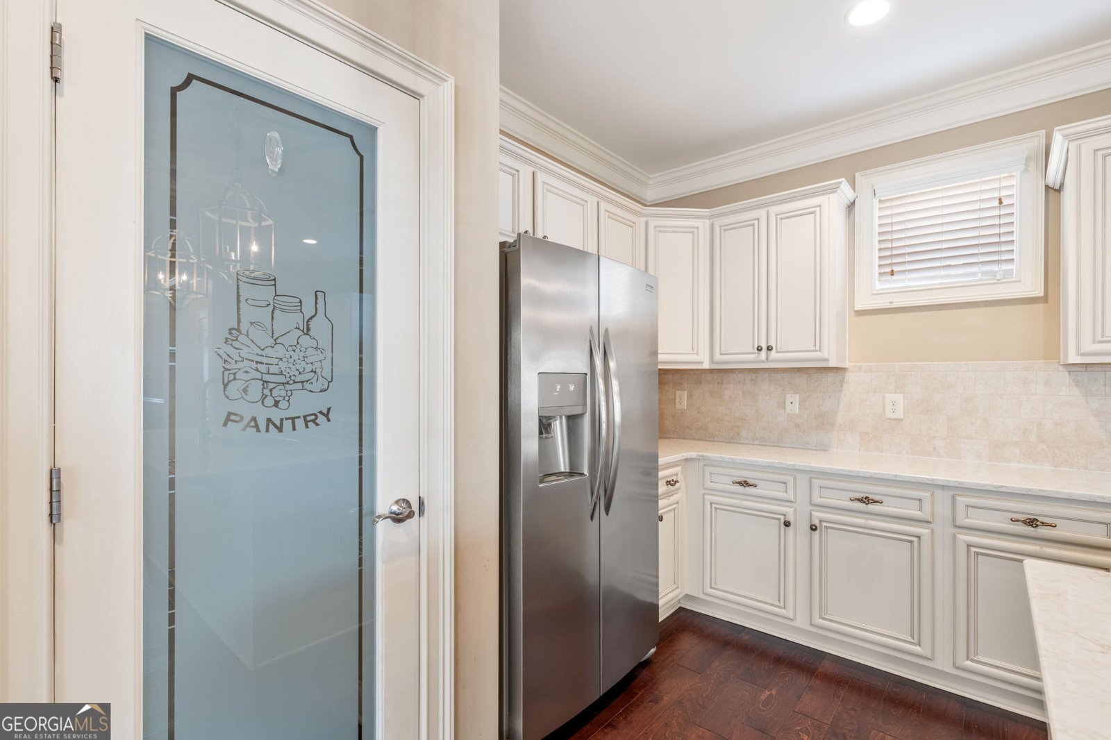 2443 Barrett Preserve Court Marietta - Photo 6