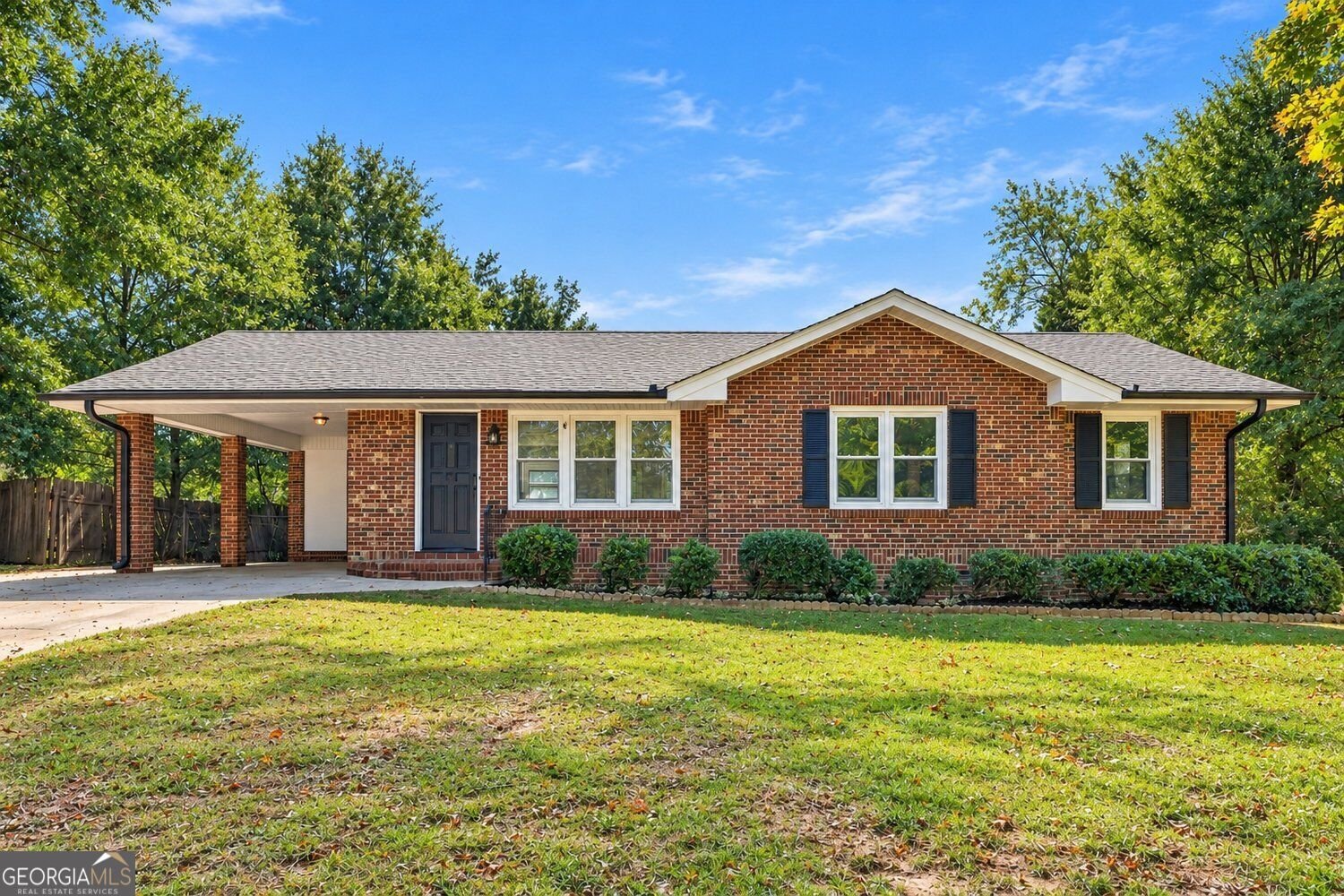 3085 Bobolink Drive Rex - main photo