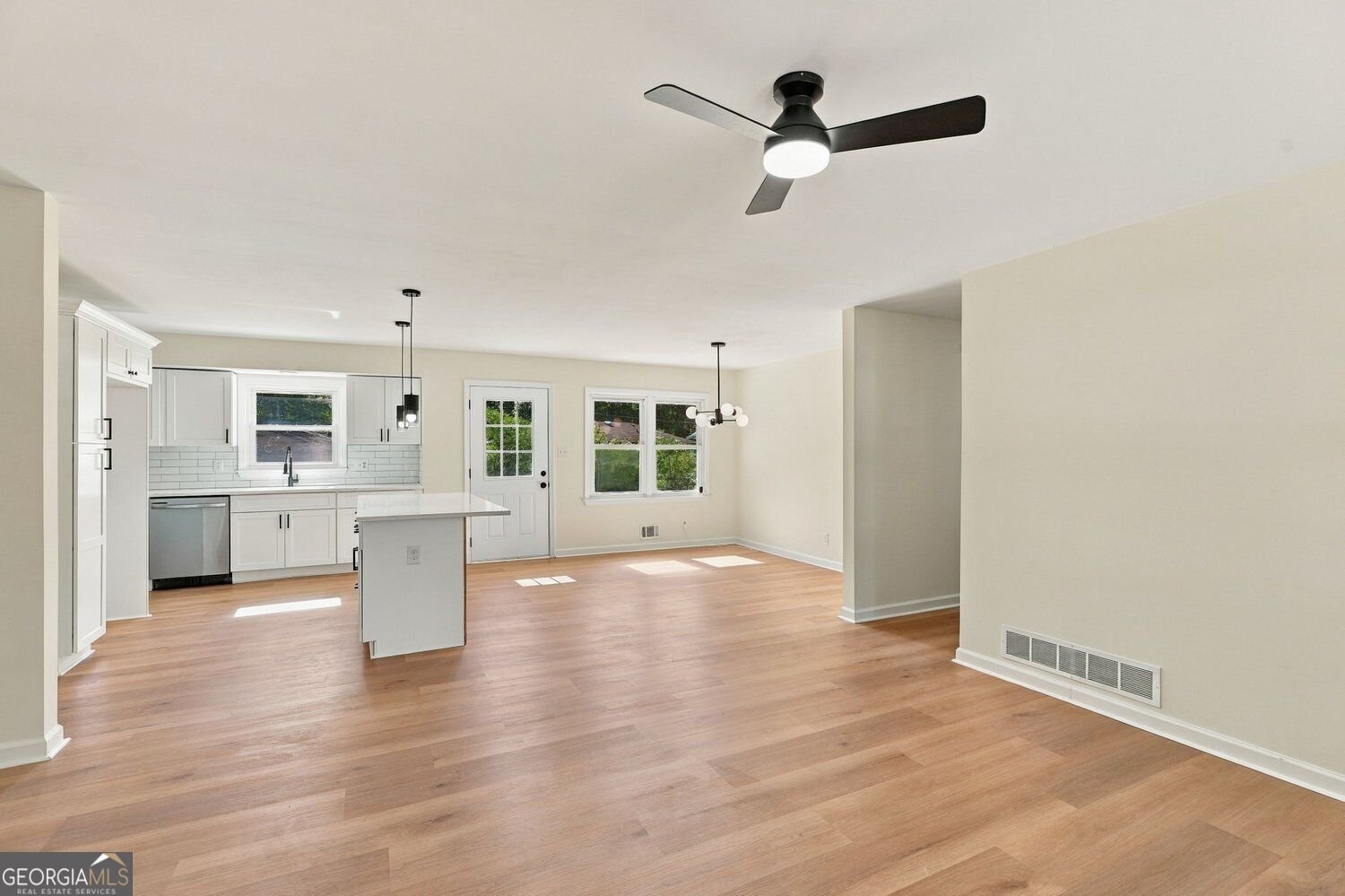 3085 Bobolink Drive Rex - Photo 8