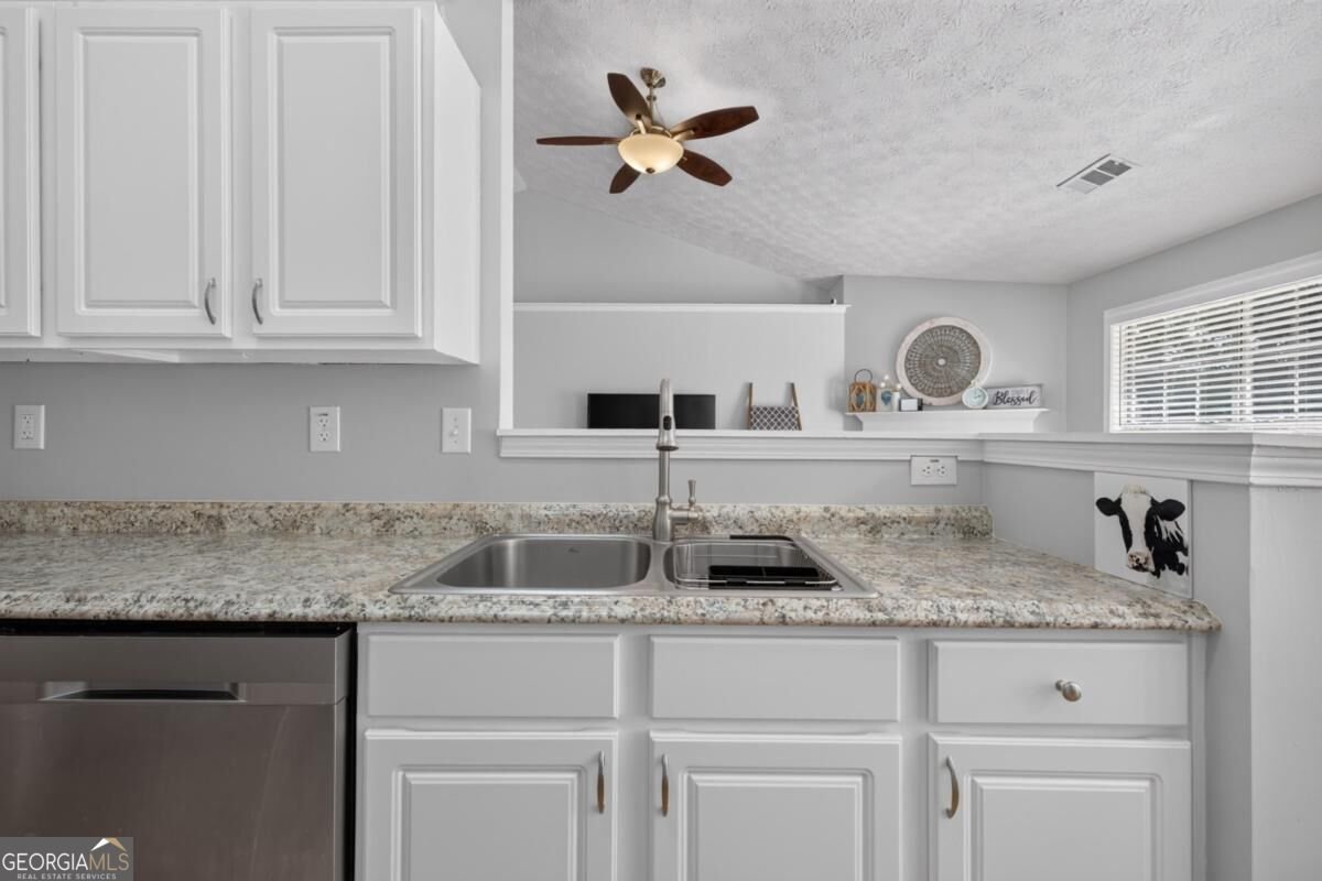 2210 Laurel Pointe Lane Lawrenceville - Photo 21