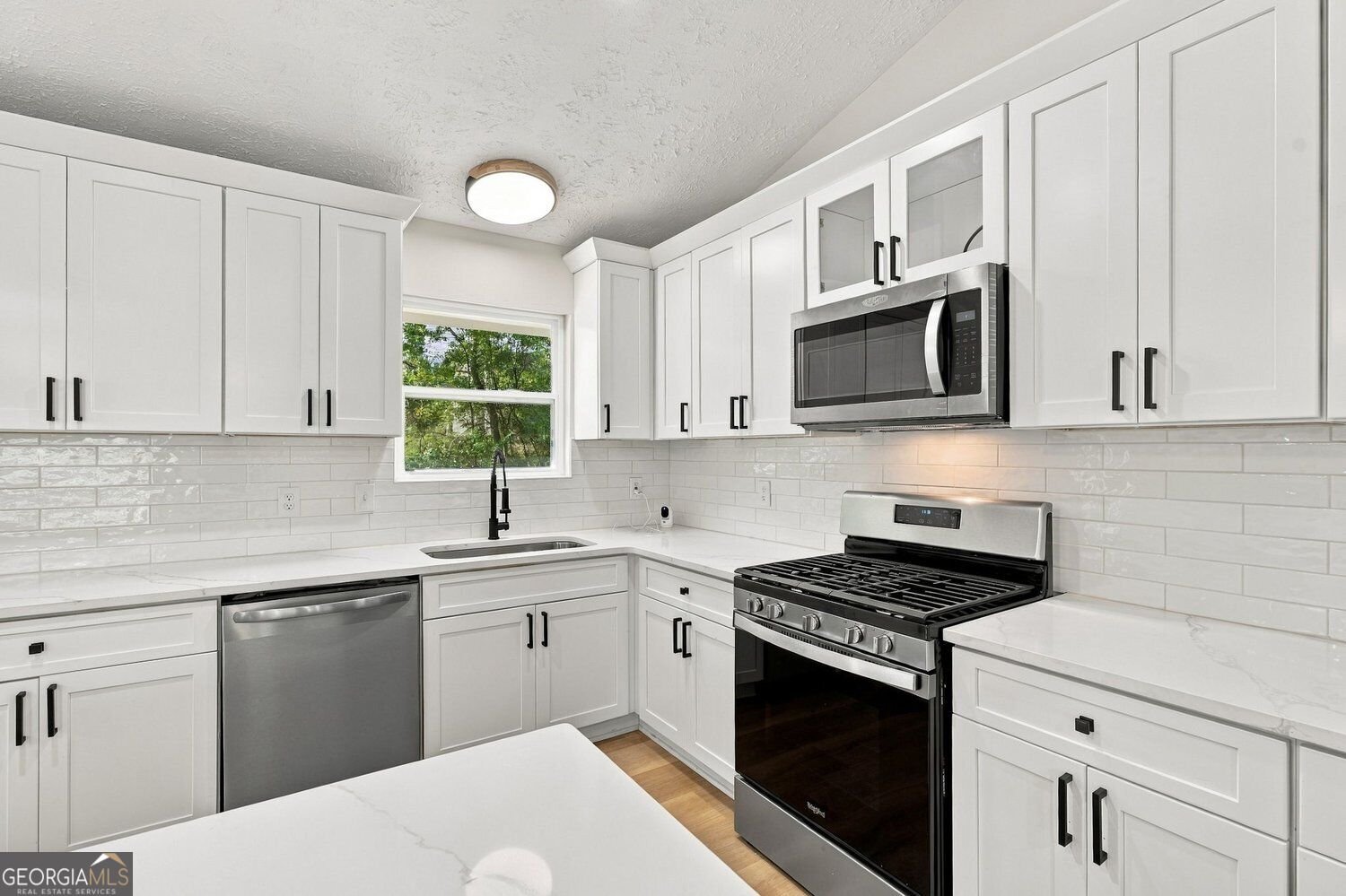 103 Hemlock Way Stockbridge - Photo 12