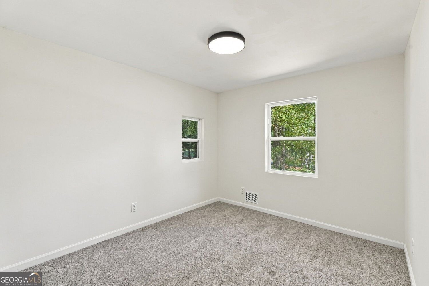 103 Hemlock Way Stockbridge - Photo 21