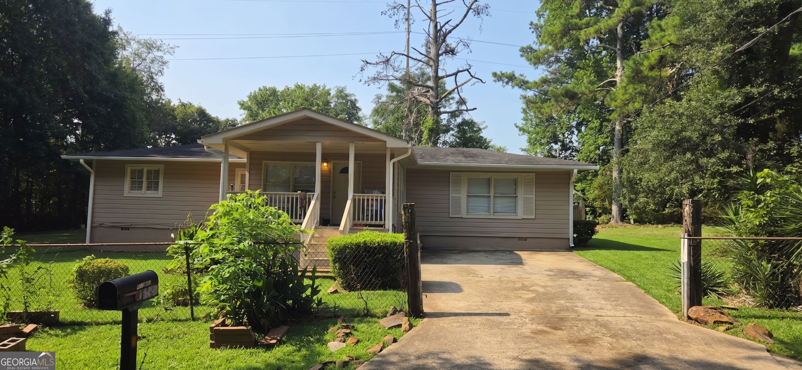 2933 Coffer Drive Ellenwood - main photo