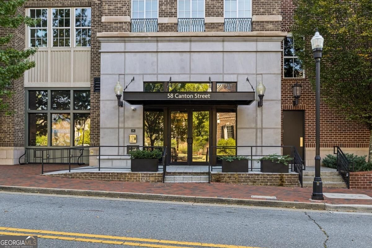 58 Canton Street Alpharetta - main photo