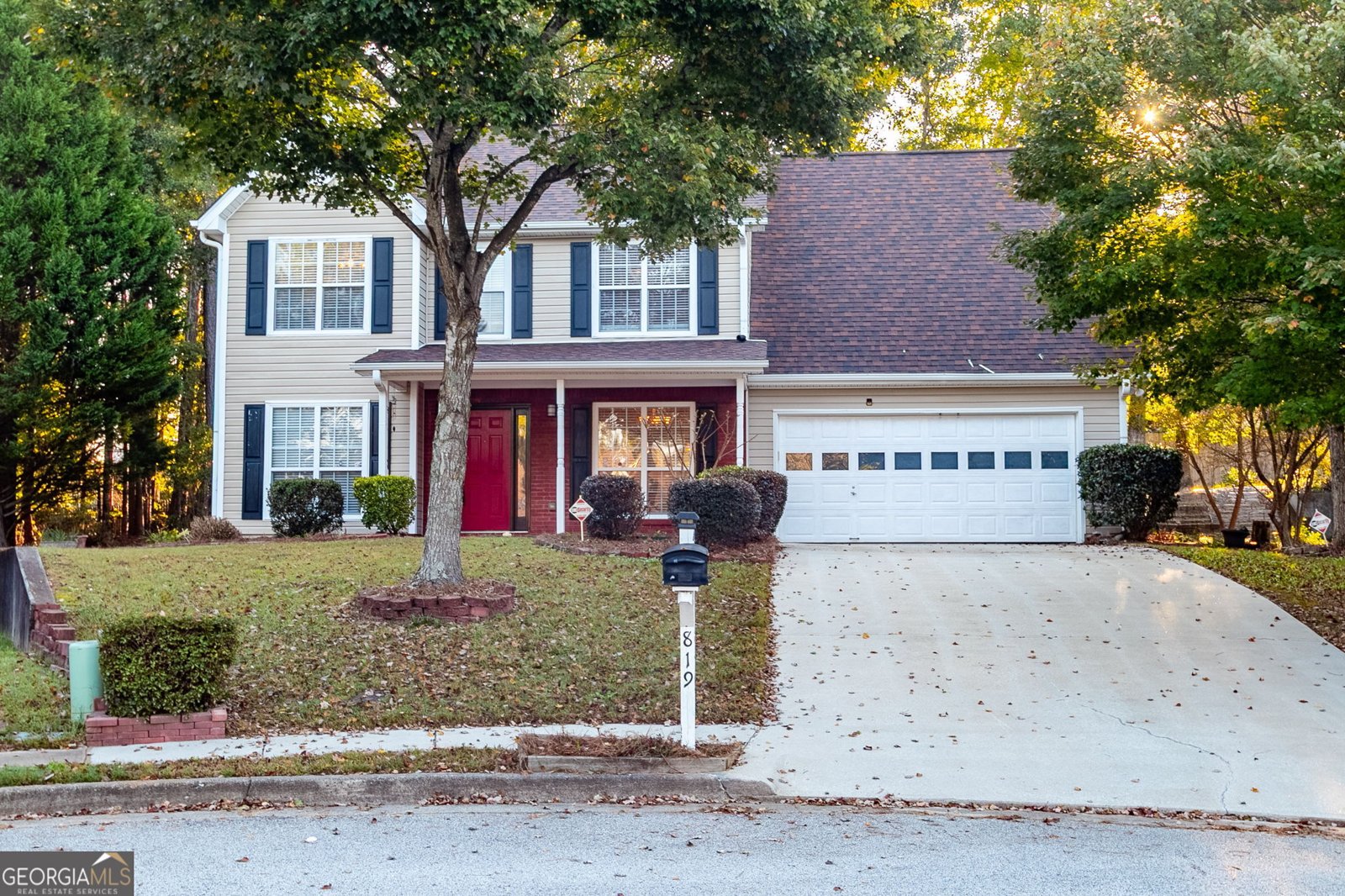 819 Simon Way Lawrenceville - main photo