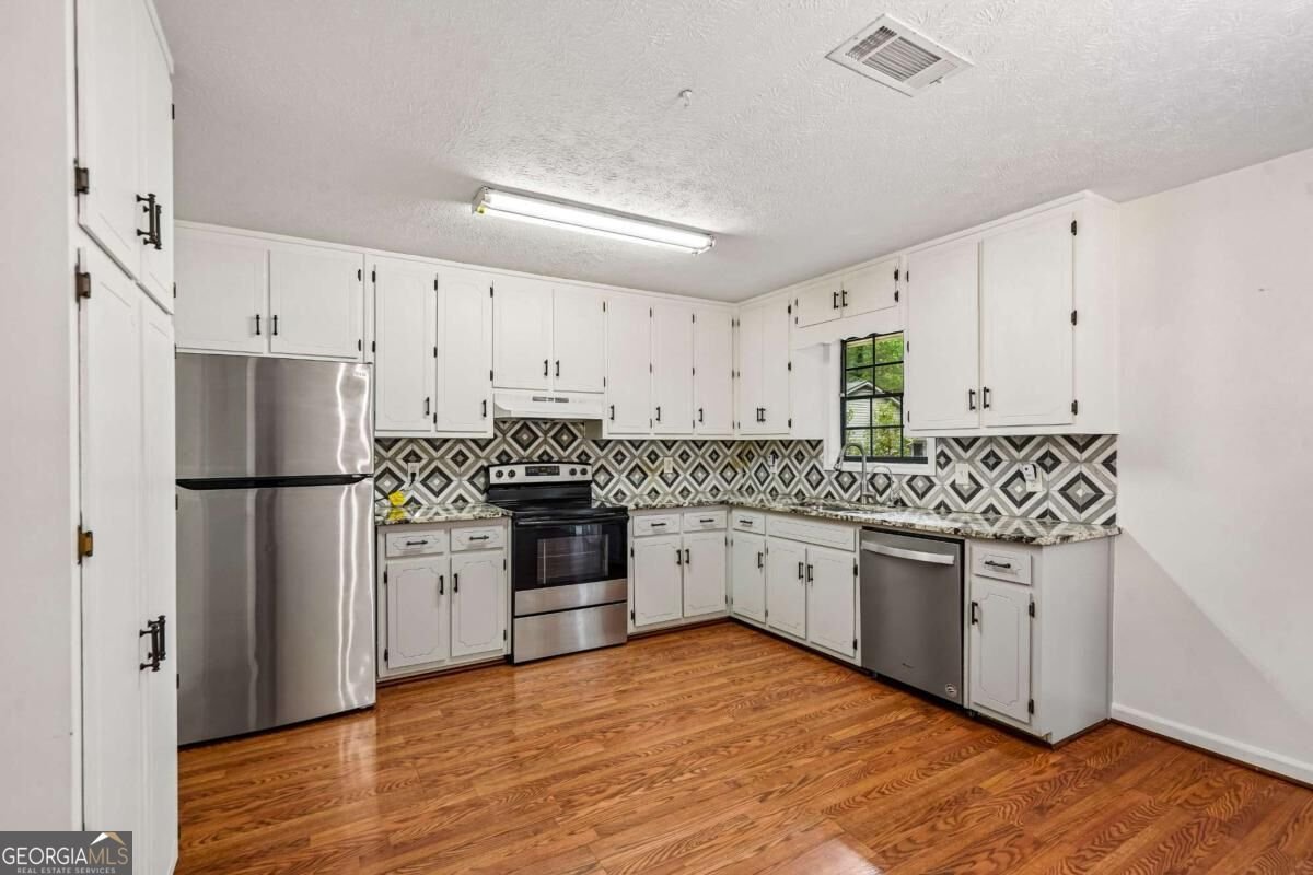 1947 Britt Drive Snellville - Photo 11