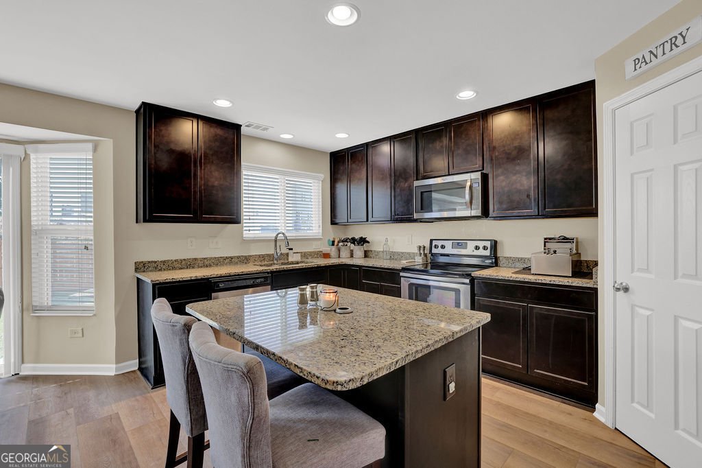 1670 Shire Village Drive Sugar Hill - Photo 8