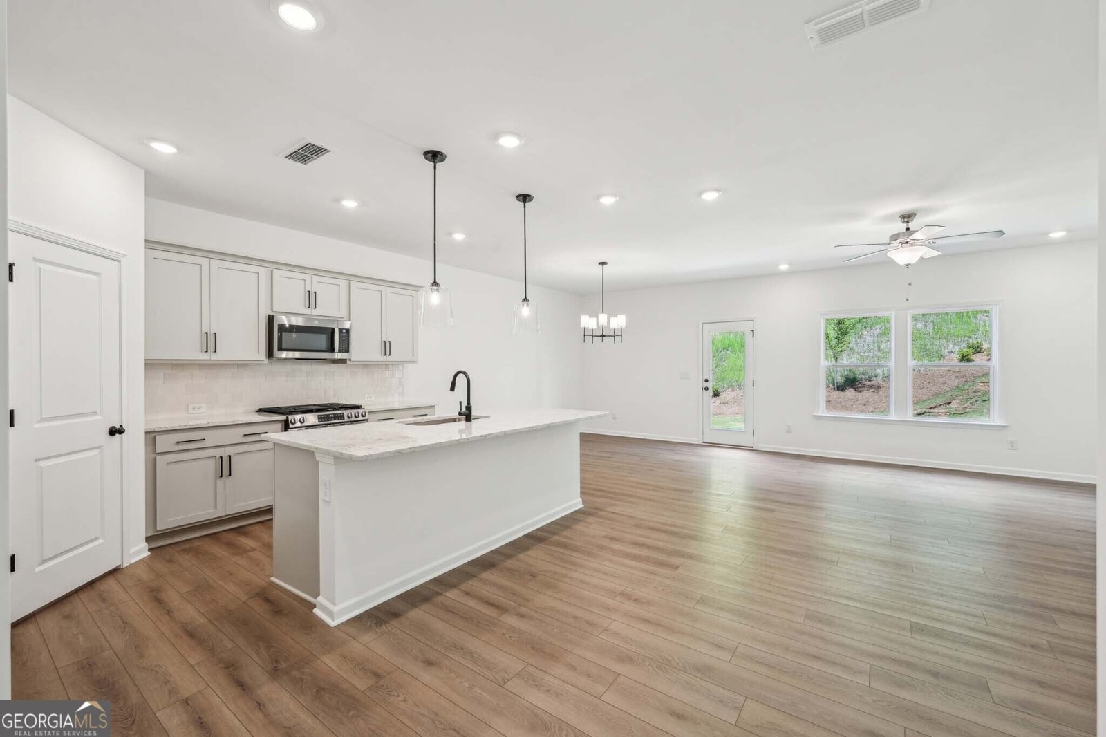 713 Mistwood Way Cartersville - Photo 10