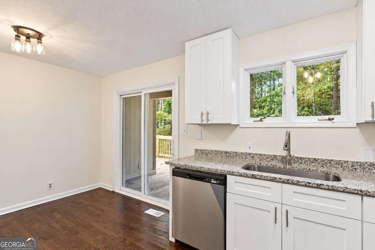 1087 Magnolia Drive Villa Rica - Photo 14