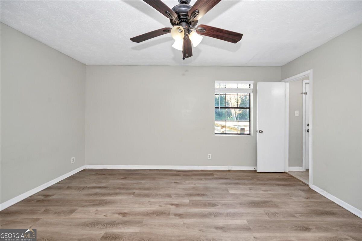 1066 Dogwood Road Snellville - Photo 14