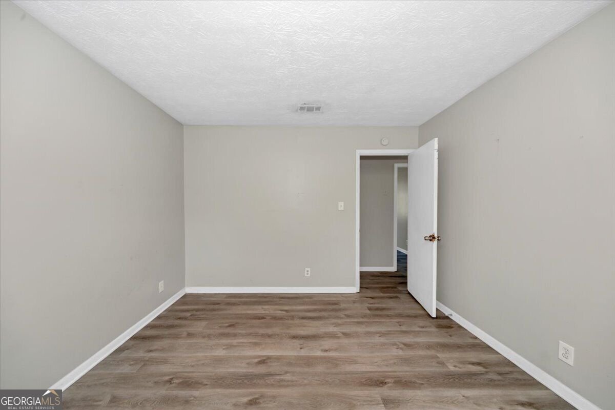 1066 Dogwood Road Snellville - Photo 17