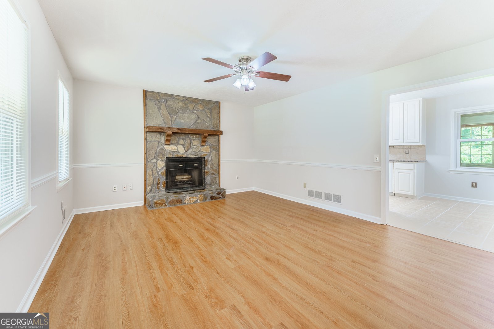 287 Arbour Way Suwanee - Photo 7
