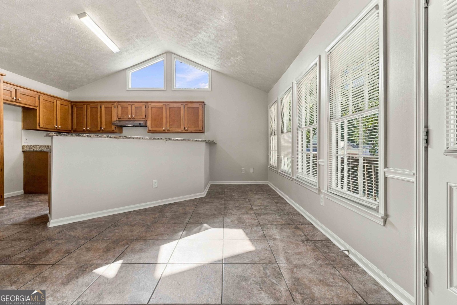 4215 Fox Chase Drive Loganville - Photo 19